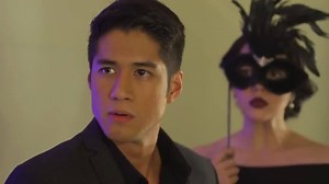 Xander: "Her name is Stella, Stella Guerrero and she is my wife..." Alamin kung paano ipinagpilitan ni Gael sa kanya na si Ana ang babaeng nakita niya sa #Asintado! WATCH: DON’T FORGET TO LIKE ABS-CBN for more videos facebook.com/ABSCBNnetwork Visit asintado.abs-cbn.com to know more details! | ABS-CBN