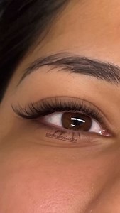 ✨ The Cat Eye Flick is here to stay ✨ Love that sultry, elongated...