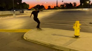 Venom Downhill Barrel - 95a Glow Skateboard Truck Bushing Set