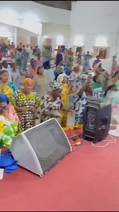 Maman Ruth olangi la femme de papa alain Gabriel olangi a animé la mega retraite des messagères pleureuses Afrique de l’Ouest au siège du ministère chrétien du combat spirituel à Lomé / togo 🇹🇬 | Archive Du Ministère Chrétien Du Combat Spirituel