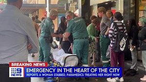 #BREAKING: There are reports someone has been attacked in King William Street in the city. #9News | WATCH LIVE 6pm | 9 News Adelaide