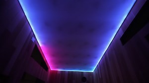 Dokončujeme napínání folie na strop | Libovky Pepy Libického | Stream