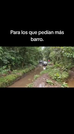 Explorando la naturaleza de Costa Rica en 4x4