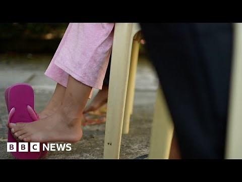 Philippines sees pandemic rise in child sex abuse - BBC News