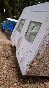 Extreme caravan towing 🤣 #rccars #caravan #caravanlife #uk #overlanding #offroad #4x4 #reels | Hobby Queen