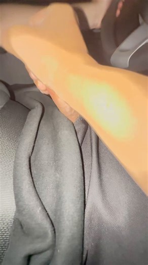 (MY CONTENT) mommy edged me and overstimulated me while I was driving.. she denied me so many times.. (DM FOR FULL PAID CONTENT + CUSTOMS) #nsfwtwt #nsfw #mommysgoodboy #femdom #mommy #puppy #handjob #overstimulate #whimpering #submissive #puppyboy #goodboy