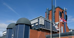 HMP Birmingham prisoners live stream their day on periscope