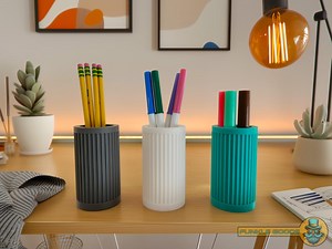 Minimalist Desk Organizer: Marker, Pencil & Paintbrush Holder - Etsy Canada