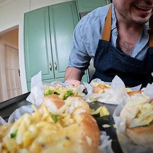 68K views · 83 reactions | Watch Chef Elliot tackle Win Wolf's fridge to create two delicious meals, while giving leftovers and wilting veggies a second chance 樂復 #bestfoodsnz #bestfoodsmayo #secondchancesundays #moretastelesswaste | Best Foods NZ | Facebook