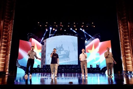 Đông Hùng, Lan Anh tự hào, háo hức khi biểu diễn trong 'Khúc ca khải hoàn'