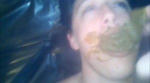 Amateur eating scat swallowing shit tube