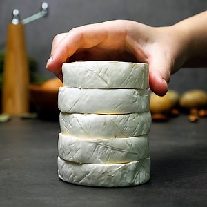 974K views · 664 reactions | Easy baked camembert recipes: | Smart is the New Sexy | Facebook