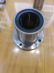 [Hot Item] Smooth Sliding Linear Guide Bushing for Precision Applications