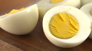 26K views · 138 reactions | Did you know you can "hard-bake" eggs? 讀 Here's how: | WebMD | Facebook