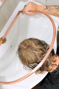 105K views · 387 reactions | Enjoy a Spa Day at Home: Transform Your Sink Into a Korean Head Spa | 5-Minute Recycle | Facebook