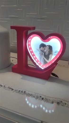 Love Kalpli Kırmızı Renk Sihirli Ayna