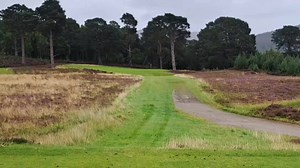 Laat Tuesday at Spey Valley .its the 10th hole par 3 charity hole..what can the Gleneagles couples do ? | golfpairs.com