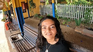 We took the train in Sri Lanka and got lost! VLOG (old) #srilanka #chrisncrys | ChrisnCrys