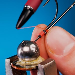 Using Feathers To Catch Fish | Crafty Panda How