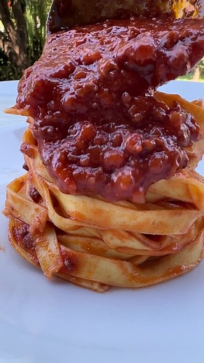 Ricetta Facile per il Ragù Toscano