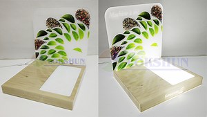 [Hot Item] Factory Direct Sale Counter Display Unit Light Illuminated Acrylic Display Stand