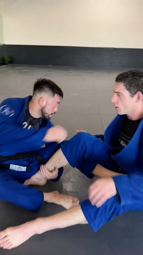 Bolo entry back takes / re-roll back takes After open mat drilling . . . 🏟️ @hybridjiujitsu . 🥋 @kekoa_collective @kekoa_collective_jp . 🥤 @drink_gelato @robgelato24 . 🎥 @nataliavuill . . . . . . #jiujitsu #bjj #jiujitsufeminino #bjjasia #jiujitsuvideos #bjjlife #jiujitsulifestyle #bjjvideos #jiujitsubrasiloficial #bjjtechniques #jiujitsuparatodos #bjjvideo #jiujitsufamily #bjjdrills #jiujitsubrasileiro #bjjtechnique #jiujitsumotivation #bjj4life #jiujitsuforeveryone #bjjtraining #jiujitsuvi