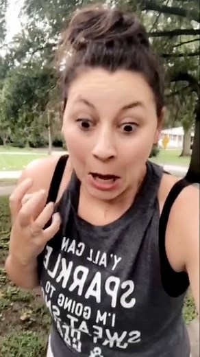 All y’all when that first leaf falls. #fallvibes #fallalalala #liveyourlife #pumpkinspice | Carolanne Miljavac