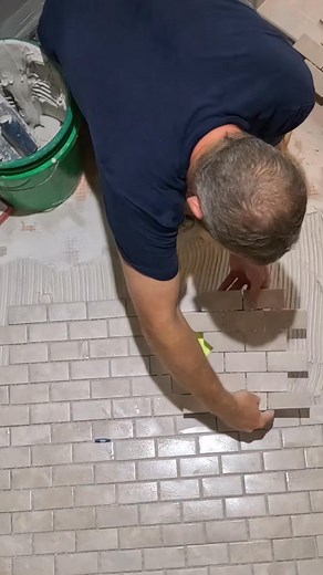 7K views · 31 reactions | Tilling a shower floor 朗朗 #DIY #tile #shower #homeimprovement #bathroomremodel #bathroomremodelingteacher #freestuff #NASCAR #NFLSunday #freeitems #TransportationProvided #freetogoodhome #FitnessEquipment #curbsidepickup #trading #sticker #fblifestylee | Bathroom Remodelingteacher | Facebook