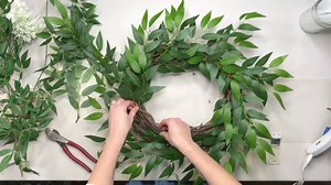 12pcs Italian Ruscus Greenery Stems 23" Artificial Silk Greenery Spray for Wedding Arch Bouquet Filler Indoor Home Décor