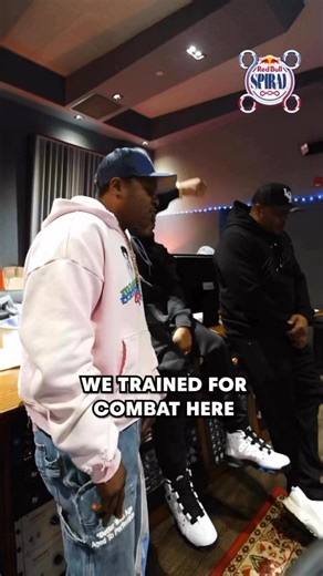 15 reactions |  Jadakiss stepped in the Spiral and did what legends do.  Bars sharp. Delivery cold. Voice unmistakable. 流 Red Bull couldn’t contain that energy!  #Jadakiss #RedBullSpiral #LegendaryBars #Top5DeadOrAlive #2HotRadio #ThePartyApp #SpitGameCrazy #HipHopIcon | 2HotRadio.com | Facebook