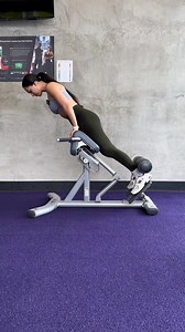 How to do a glute-focused 45 degree back extension (versus lower back focused)⬇️ #glutefocusedbackextension #lowerbackpain #lowerbackpainrelief #legday | Fitness Valley