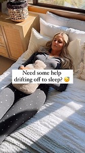 Have you tried this? This is one of my favorite things to do in the wind down part of the eve. Place a warm hot water bottle on your belly to stimulate the vagus nerve. This works beautifully for kids and hubby’s too ❤️ Add a few deep sighs for a deeper benefit. It’s such a simple, but powerful way to relax your body and improve your sleep. The gentle warmth helps soothe muscles and gut, improve circulation, and calm the nervous system. It’s like getting a warm hug as you drift off to dreamland!