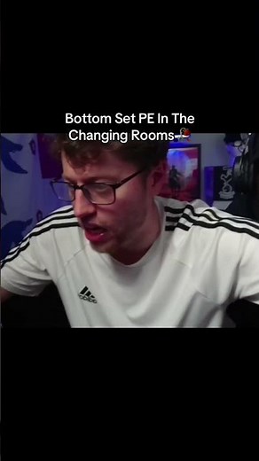 Bottom Set PE In The Changing Rooms 🥀
