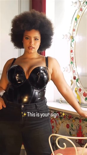 Scantilly by Curvy Kate on Instagram: "The sign you’ve been waiting for! NEW to sale. Classique, now £49"
