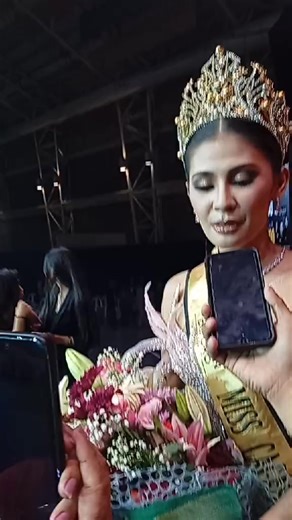 Gywneth Jemima Chan of Lapasan, newly crowned as the 60th Miss Cagayan de Oro, said last night that her advocacy is women’s empowerment, inspired by her single mother who shaped her into the person she is today. Chan, who also won best in evening gown, impressed judges with her winning answer, expressing her wish to strengthen the friendship of Kagay-anons for future generations. Text and video by Shiela Mae Butlig #GoldStarDailyNews #misscagayandeoro2025 | Gold Star Daily News