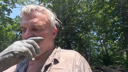 29K views · 834 reactions | Today we go metal detecting for Civil War relics on the creek. The water was very clear and the weather was hot. Unfortunately, my camera battery ran out during the detection, so this video is pretty short. #chiggsarmy #aquachigger #garrett | Aquachigger | Facebook