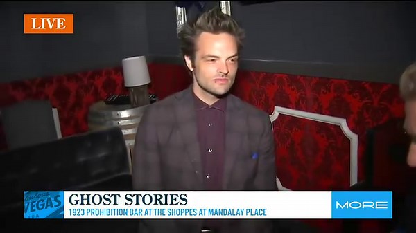 🚨SHOW ALERT🚨 Mentalist & magician Kent Axell gives a preview of what to expect during the "Ghost Stories" parlor show at 1923 Prohibition Bar inside The Shoppes at Mandalay Place. #KentAxell #magician #mentalist | MORE FOX5