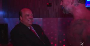 CM Punk backstage with many legends after his match at #RawonNetflix | MrMndz