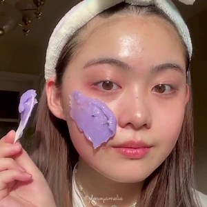 HAVE some fun with this amazing jelly mask. Jelly mask creates an occlusive layer, thus deeply hydrating and pushing all beneficial nutrients deeply into the skin. It helps boost collagen, enhance elasticity, brightens, tightens & revitalizes skin. | Beauty dot