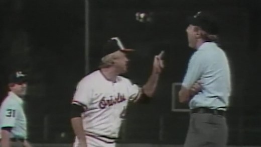 Weaver expulsado por Haller