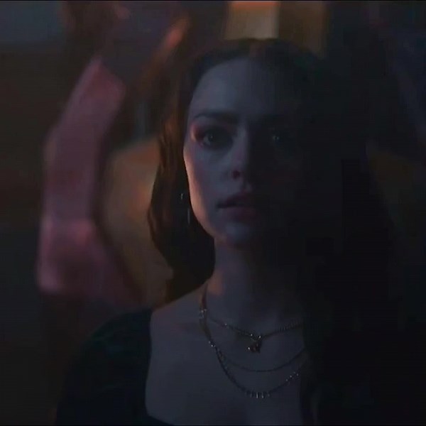 Lizzie's Transformation into a Heretic in Legacies 4x09