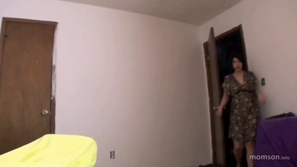 Hot 🔥 Stepmom Gives Sick 🤢 Son a Blowjob 👄 To Help Him in Make Him Feel Better . #MILF #Mom #Suck #Sucking #Son #BWC #BigDick #BigCock #Dick #Cock #BJ #Head #Sex #OralSex #Spit #Sloppy #Deepthroat #Masturbate #SuckingDick #Jerkoff #Handjob #Blowjob #Cum #Cumload #CuminMouth