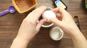  Easy Chocolate Mug Cakes (Microwave, Oven, Air Fryer). ✅ GET THE RECIPE: https://www.ditchthecarbs.com/low-carb-mug-cakes/ If you're after a quick and easy healthy sugar-free cake, then you need this low-carb mug cake. It can be made in the microwave, oven ,and even your air fryer! | Low Carb Keto Diet | Facebook