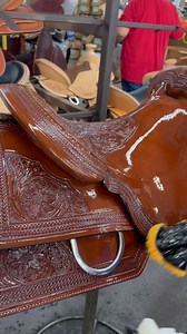 Oiling it up today! #circley #circleysaddle #saddle #saddlery #westernsaddle #leathercraft #leather #leatherwork #handmade #oil #oiling #oilpainting #handcrafted #madeinusa #usamade #leathergoods #satisfying #oddlysatisfying #instagram #instagood | Circle Y Saddles