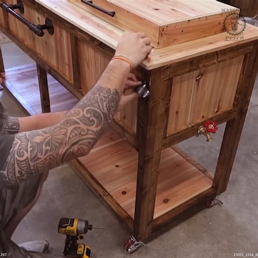 Building a DIY Double Patio Cooler | Matthew Peech Woodworking And DIY