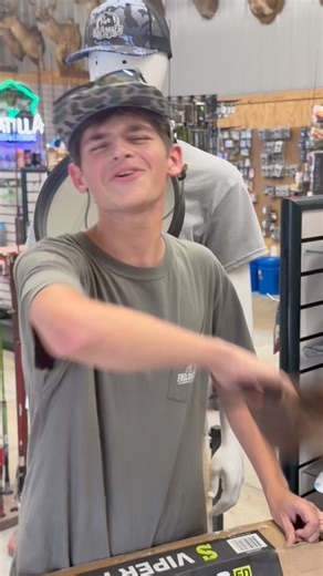 Don’t miss this opportunity to win a Summit Viper Pro!! 🔥🎣 #SFO #satillafeedandoutdoors | Satilla Feed & Outdoors