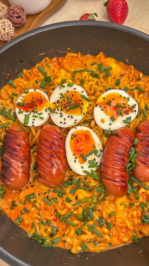 3.4K views · 5.4K reactions | Hey guys , 﫶 ආයෙත් korean රාමෙන් එකක් හැදුවා මේක spicy අඩු වෙන්න වැඩිපුර cheese , heavy cream දාලා හැදුවේ ♥️ #ramen #spicy #noodles #korean #dinner #recipe #food #cooking #foodlover #foodie #japan #foryou #viral #feed #reel | Dishali Marasinghe | Facebook