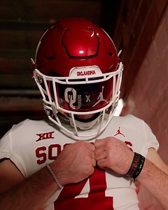 Arm talent. Accuracy. Leadership. Welcome to the Gold Standard, Brendan Zurbrugg 🧬 bit.ly/24OUbz | #24K | Oklahoma Football