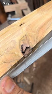 Wood putty trick ✅ #fblifestyle #woodworking #Ideas #carpenter #tipsntrick #skills #DIYTips #tutorial #creative | Dody Stw