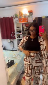 48K views · 393 reactions | Nos stock en boutique 6500 seulement ❤️elle est sapée Quand on dit passer en boutique vous hésitez hors y’a pépite ❌❌❌ plus dispo | Misidi-shop | Facebook